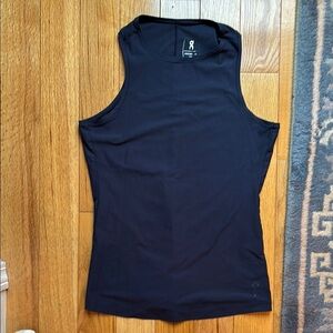 On Running Women's Navy Tank Top